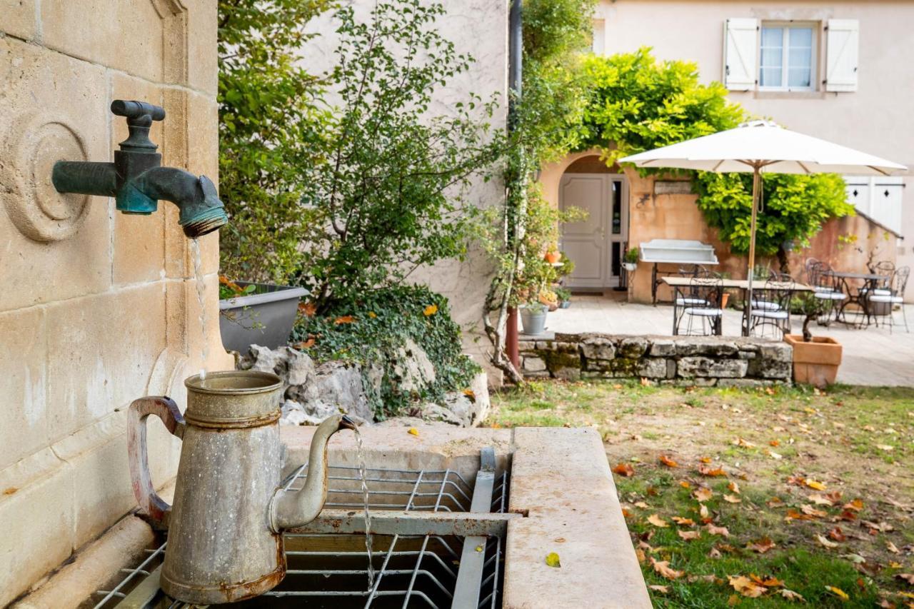 Domaine De La Combotte Nantoux Exterior foto